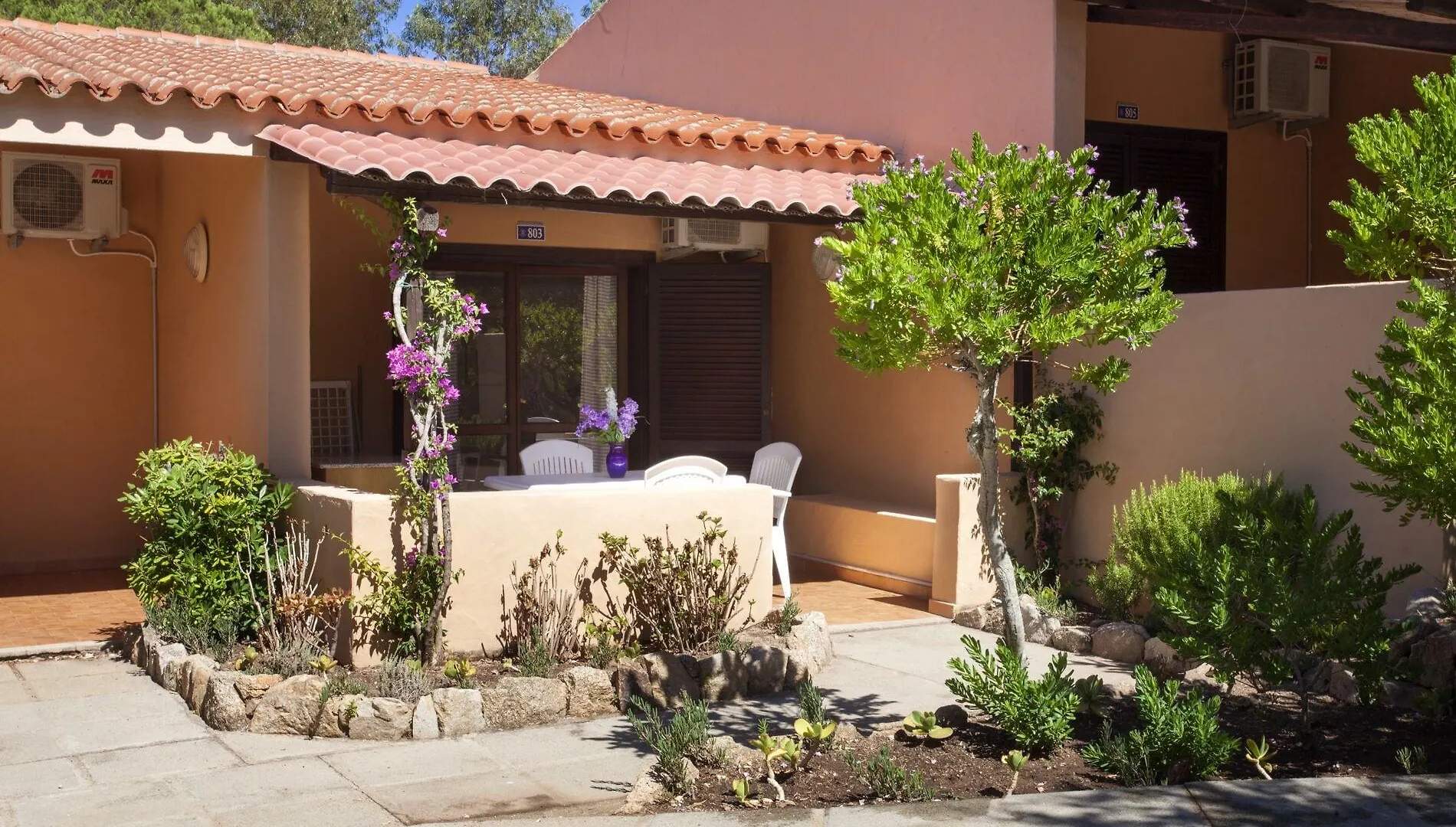 Camping Village Capo D'Orso Palau Campsite