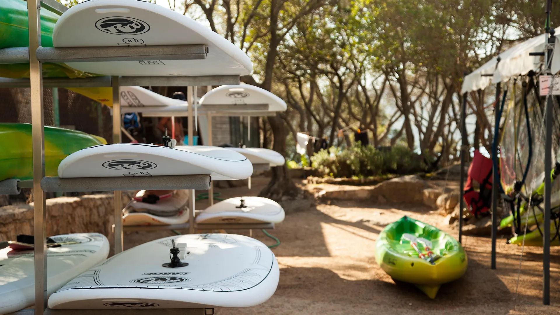 Camping Village Capo D'Orso Palau Campsite