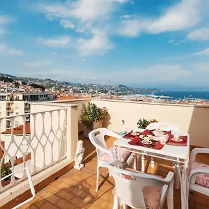 Dimora Bellavista,garage Privato,due Piani Appartement San Remo